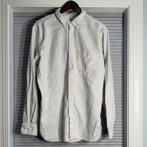 100% cotton flannel light grey button down shirt size XL.